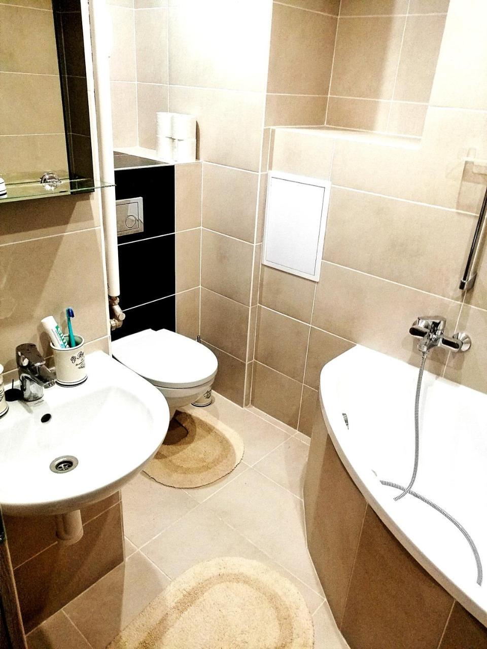Entrez Apartment 1 Кошице Екстериор снимка